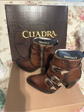 Cuadra Brown Leather Buckle Ankle Boots